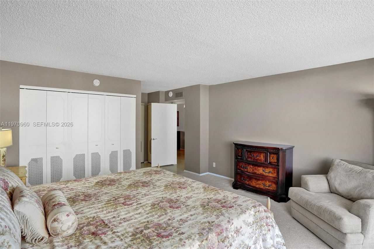 4280 Galt Ocean Dr, Unit 2K, Fort Lauderdale, FL 33308 Photo