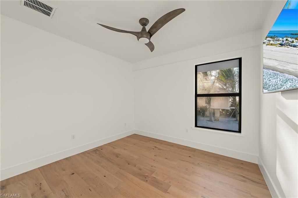 25 Beach Homes , Captiva, FL 33924 Photo