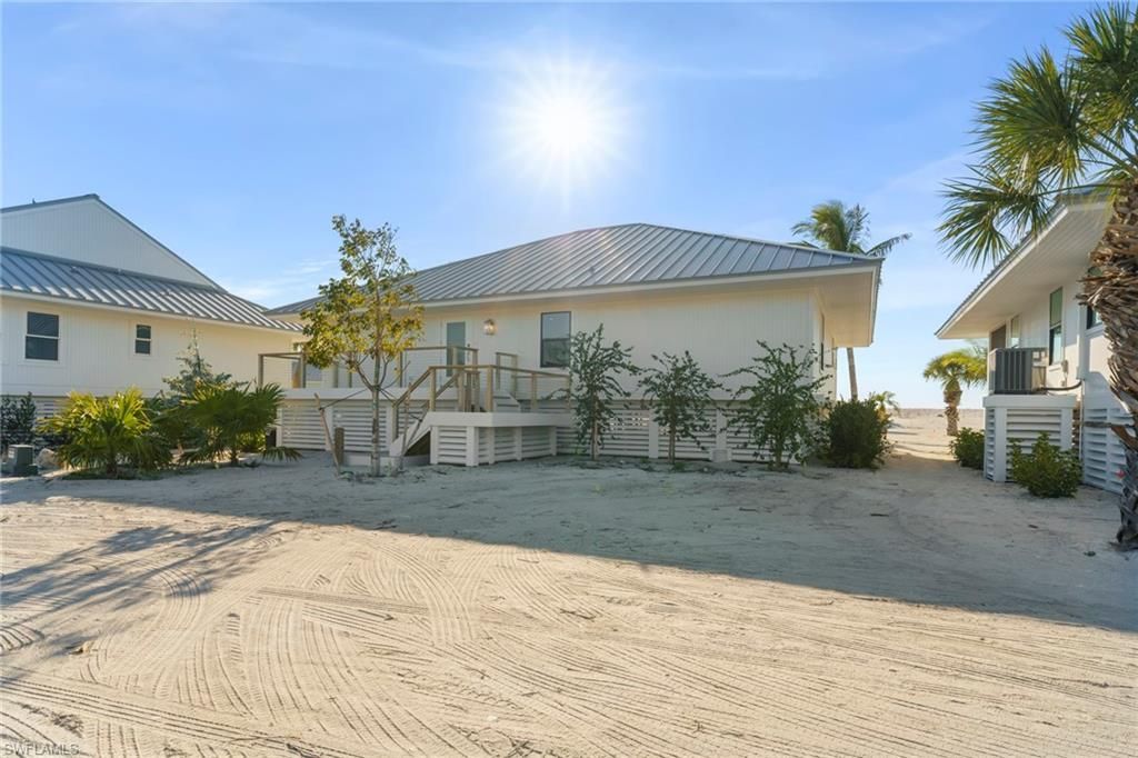 25 Beach Homes , Captiva, FL 33924 Photo