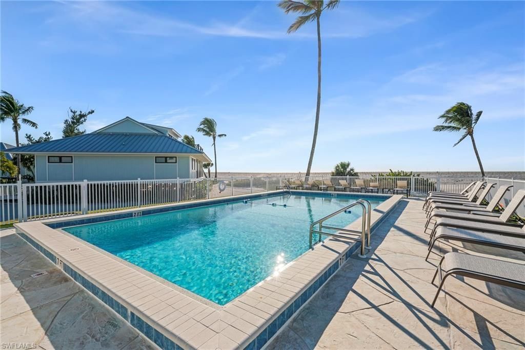 25 Beach Homes , Captiva, FL 33924 Photo