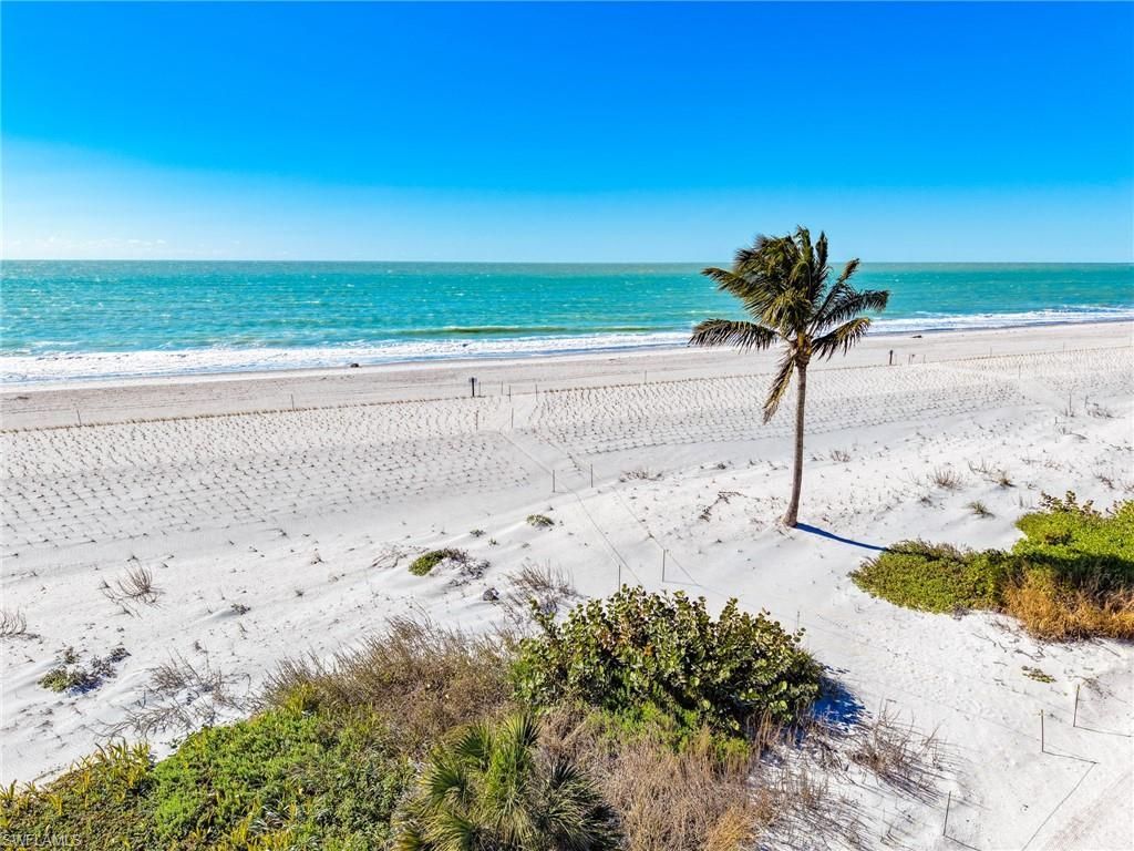 25 Beach Homes , Captiva, FL 33924 Photo