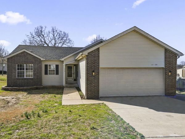 146 Stacy Street , Branson, MO 65616