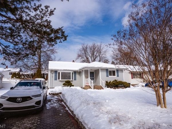 165 Ward St, Maywood, NJ 07607