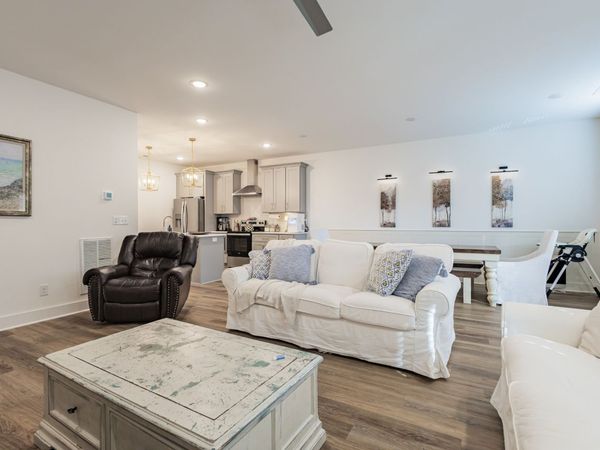 216 Panther Dr , Murfreesboro, TN 37127