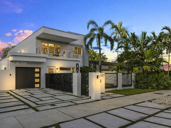 417 SW 15th St, Fort Lauderdale, FL 33315