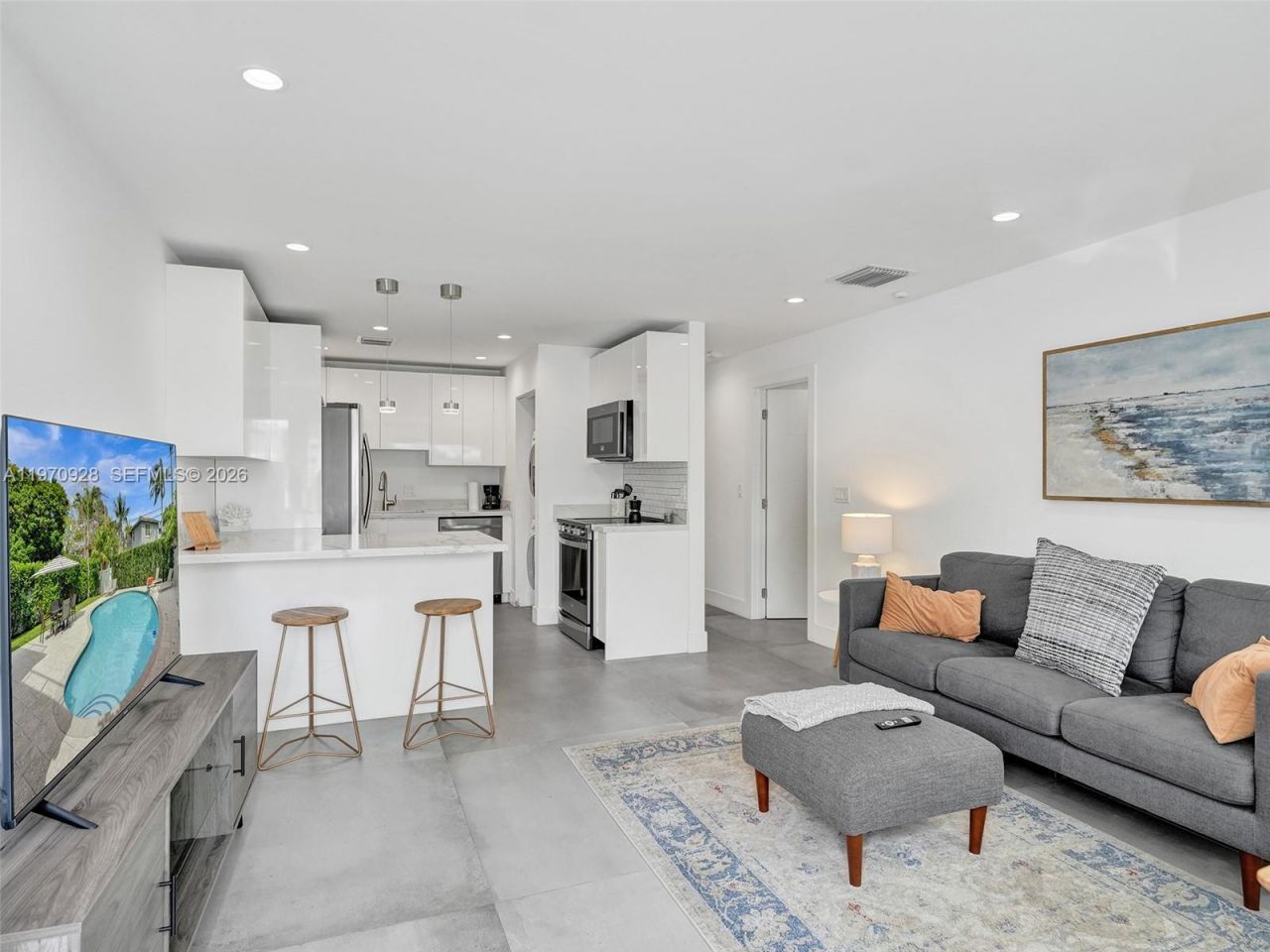 417 SW 15th St , Fort Lauderdale, FL 33315 Photo