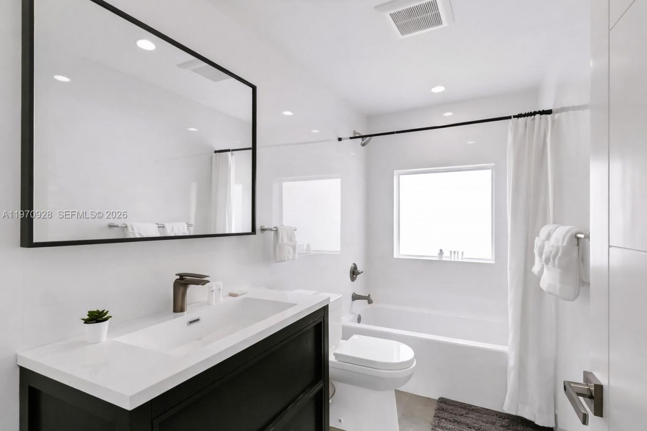 417 SW 15th St, Fort Lauderdale, FL 33315 Photo