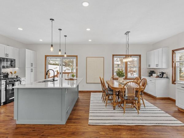 1113 Emerson Court, Burnsville, MN 55337