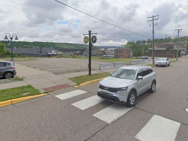 107 3rd Street N, Stillwater, MN 55082