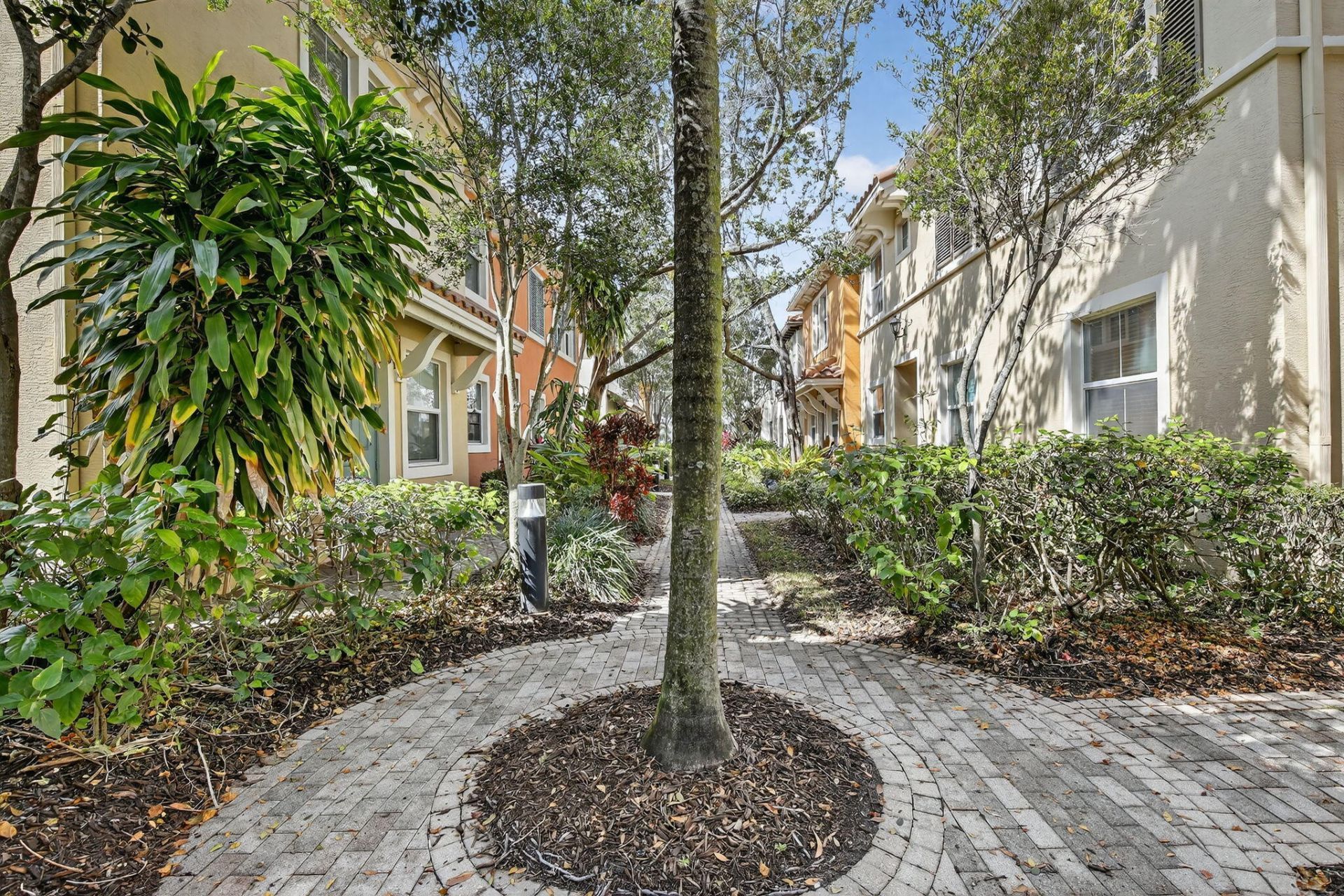 12631 NW 32nd Place, Sunrise, FL 33323 Photo