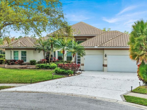 142 Corinthian Circle, Jupiter, FL 33458