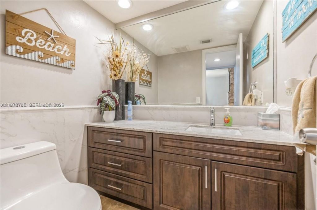 11208 NW 15th St, Pembroke Pines, FL 33026 Photo