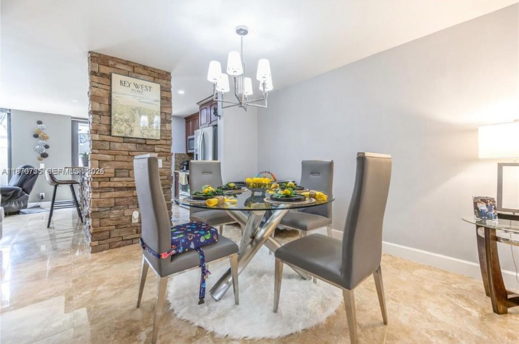 11208 NW 15th St, Pembroke Pines, FL 33026 Photo