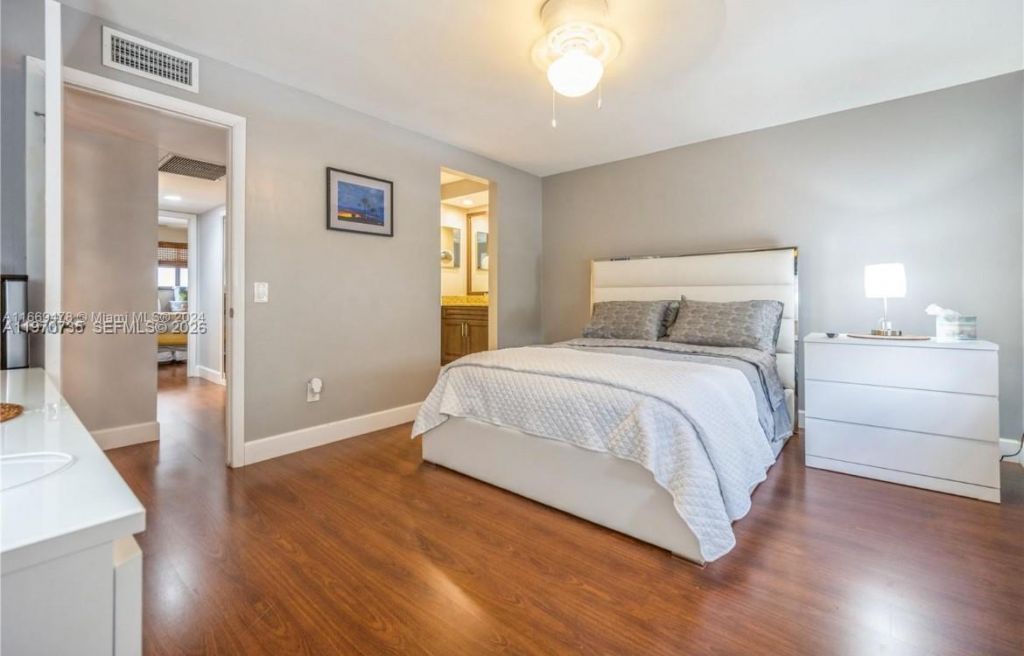 11208 NW 15th St, Pembroke Pines, FL 33026 Photo