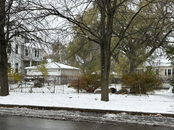 1418 E 76th Street, Chicago, IL 60619