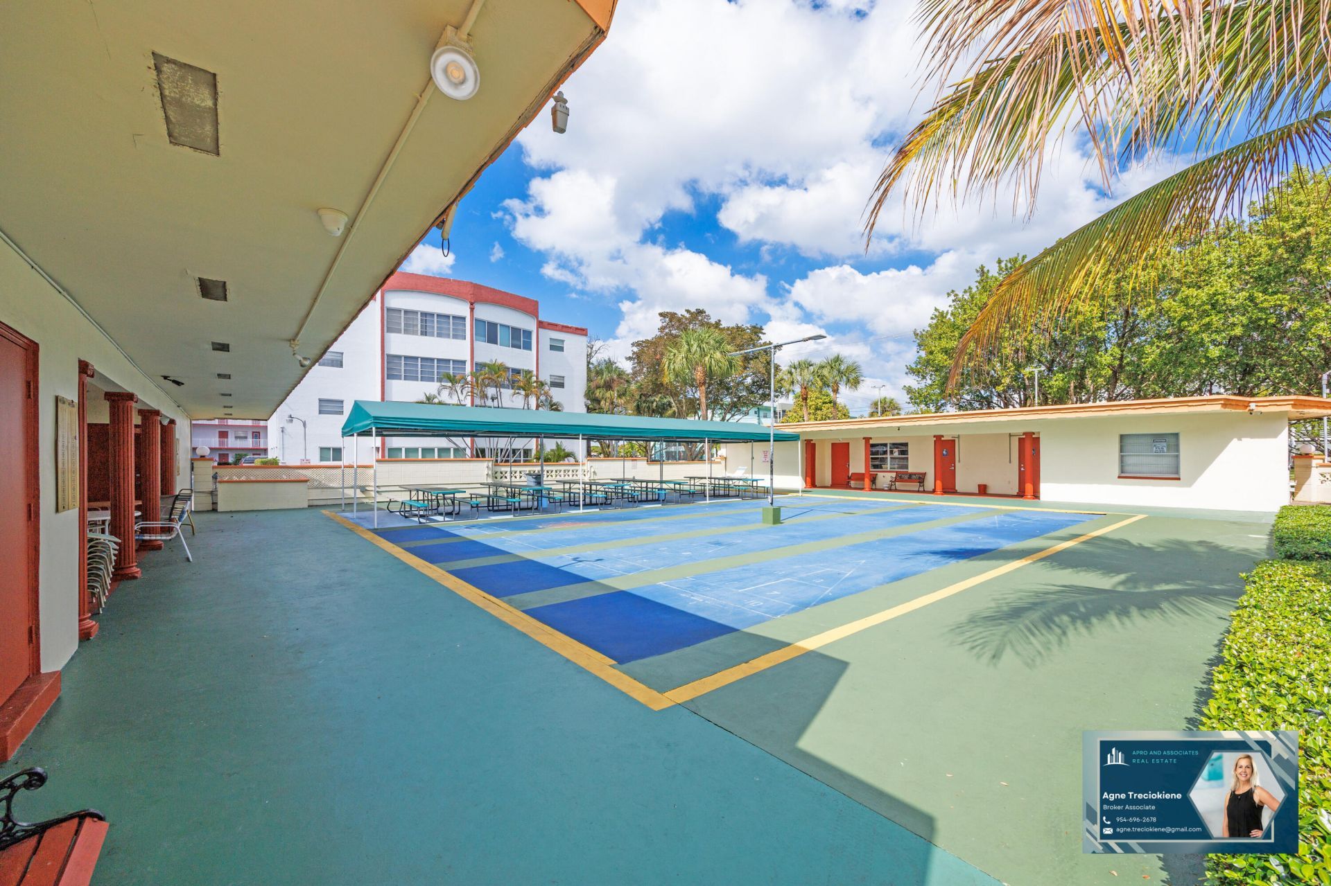 4000 NW 44th Avenue, Unit 315, Lauderdale Lakes, FL 33319 Photo