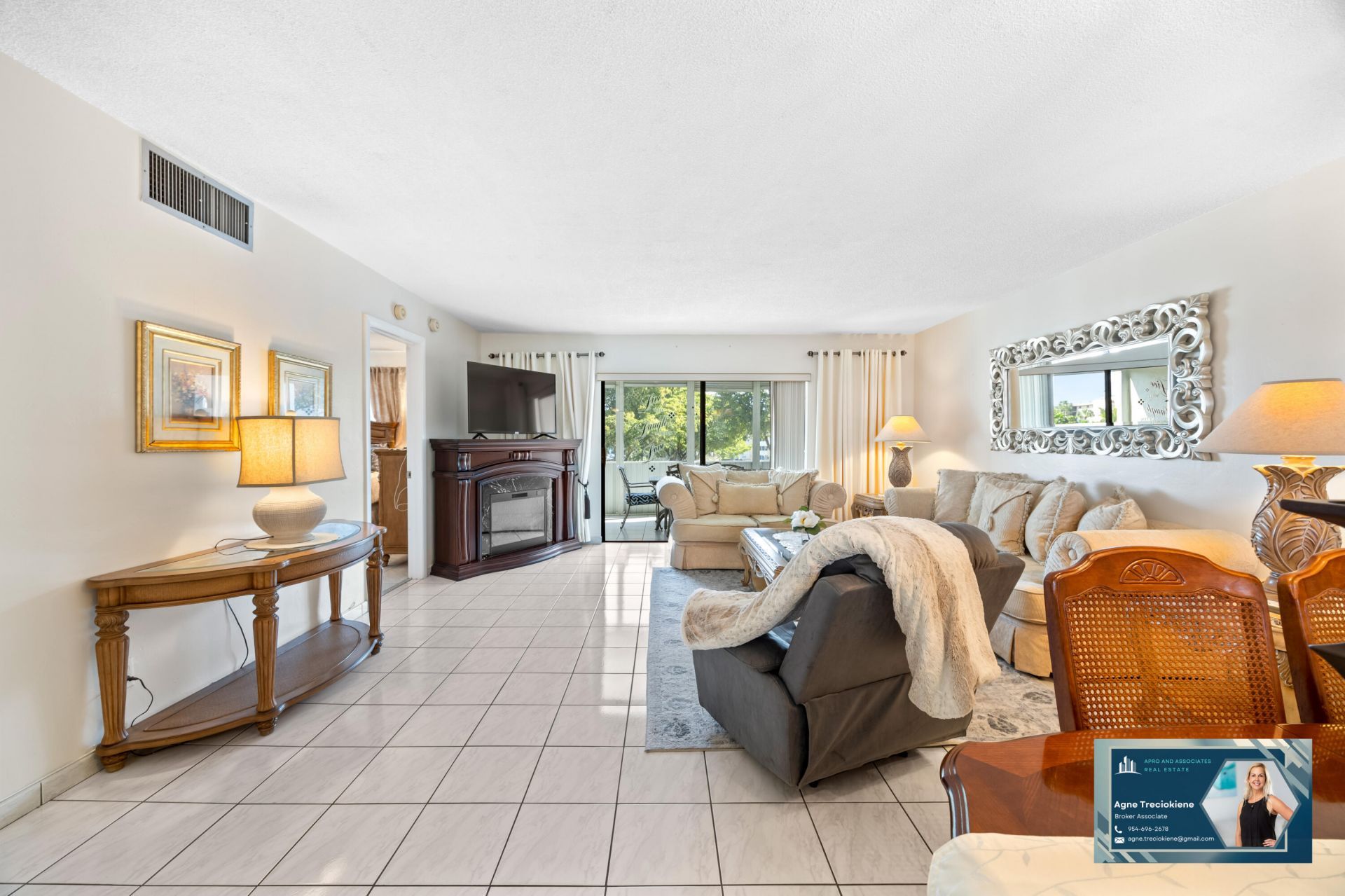 4000 NW 44th Avenue, Unit 315, Lauderdale Lakes, FL 33319 Photo