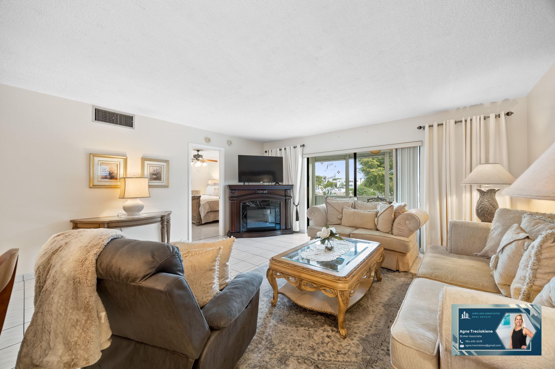 4000 NW 44th Avenue, Unit 315, Lauderdale Lakes, FL 33319 Photo