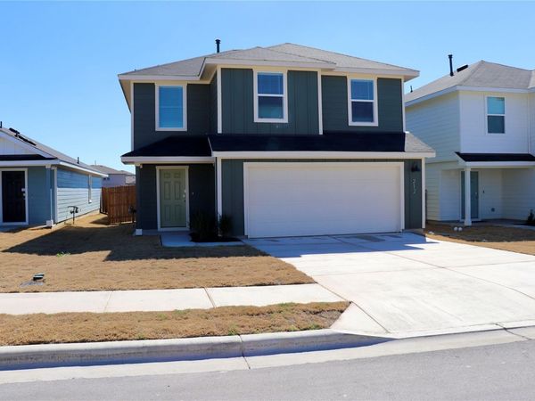 212 Bull Lake CIR, Buda, TX 78610