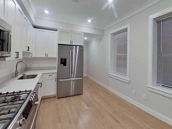 4 7 Englewood Ave, Boston, MA 02135