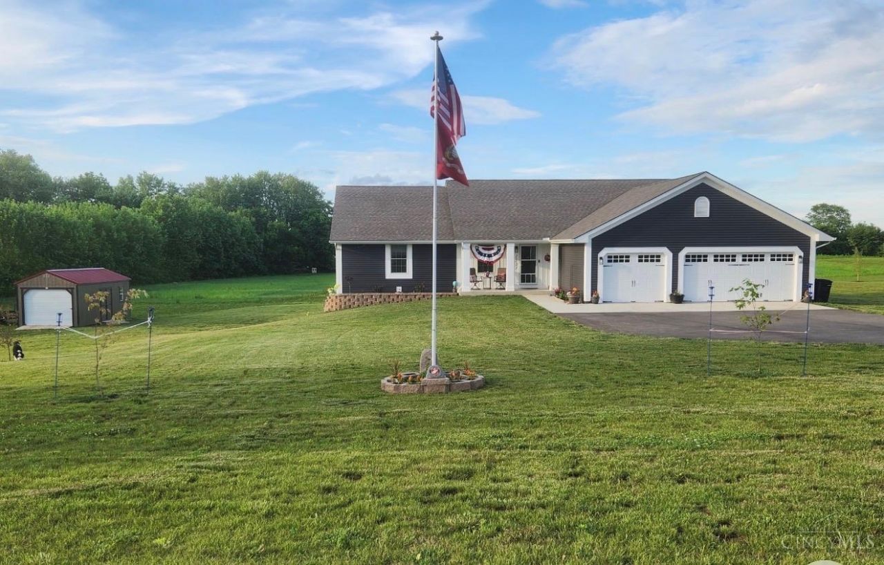 1727 Stingley Road, Chester Twp, OH 45177 Main Photo