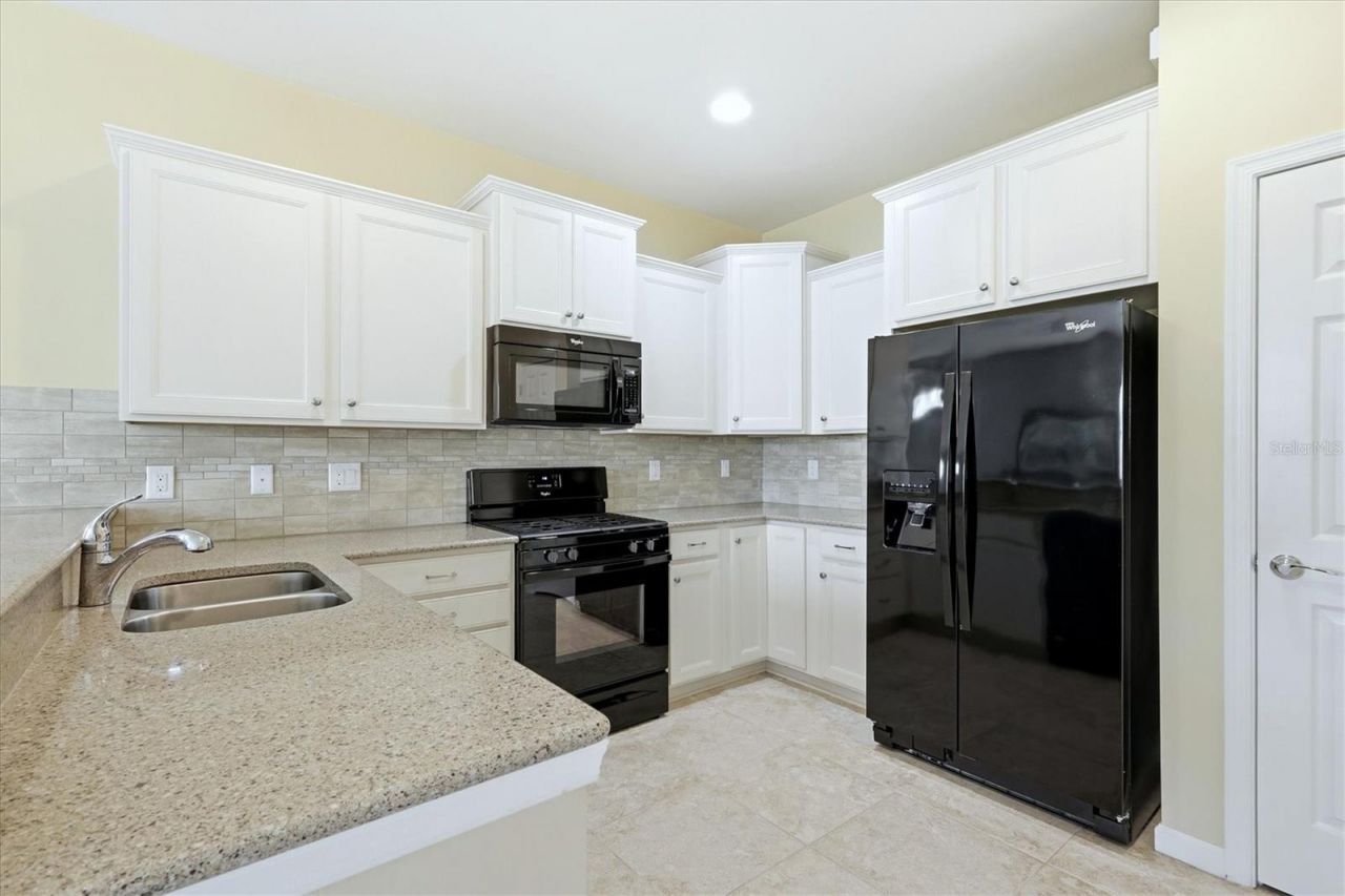 17024 Kenton Terrace, Bradenton, FL 34202 Photo