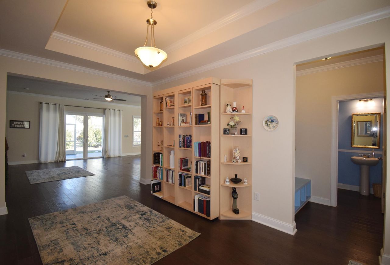 1192 Culbertson Ave. Photo 5