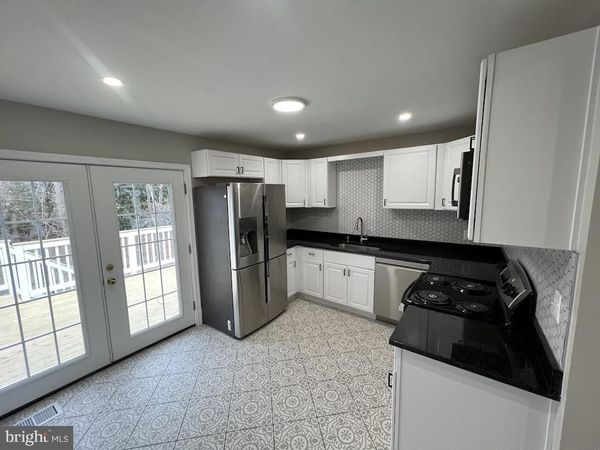 11160 TIPPETT ROAD, CLINTON, MD 20735