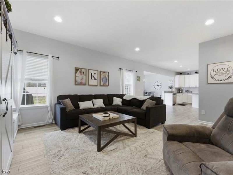 7119 Gauntlet Street SW, Massillon, OH 44646 Photo 8