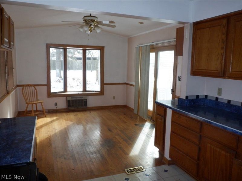 6103 Westbrook Drive, Brook Park, OH 44142 Photo 10