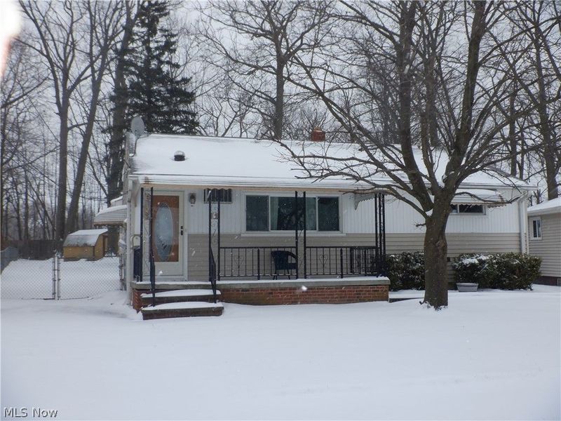 6103 Westbrook Drive, Brook Park, OH 44142 Photo 2