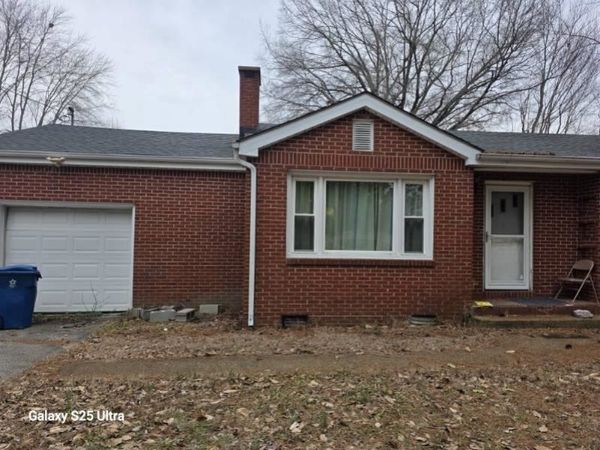 9540 N 641 HWY, Puryear, TN 38251