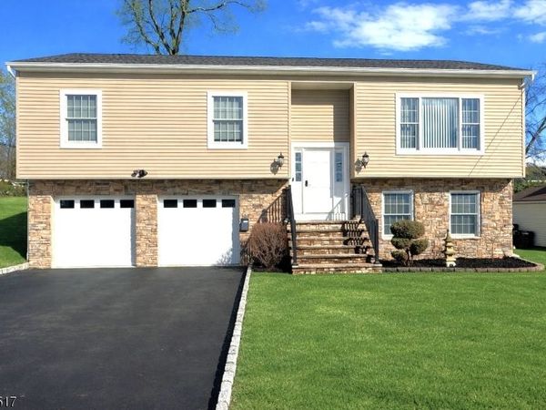 138 Hiawatha Blvd, Parsippany-Troy Hills, NJ 07034