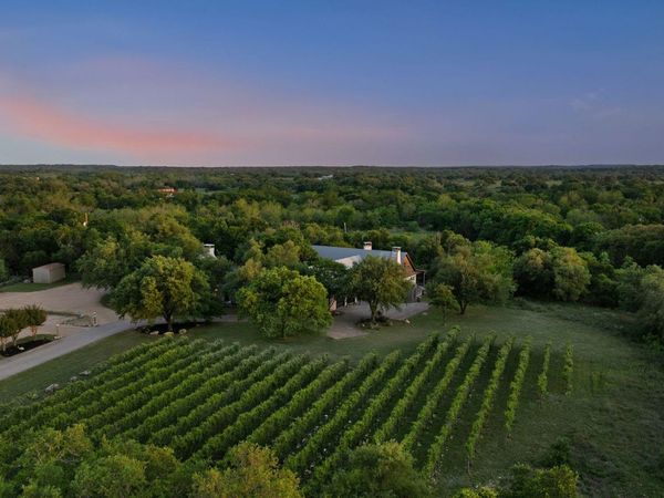 18059 FM 1826 RD, Driftwood, TX 78619