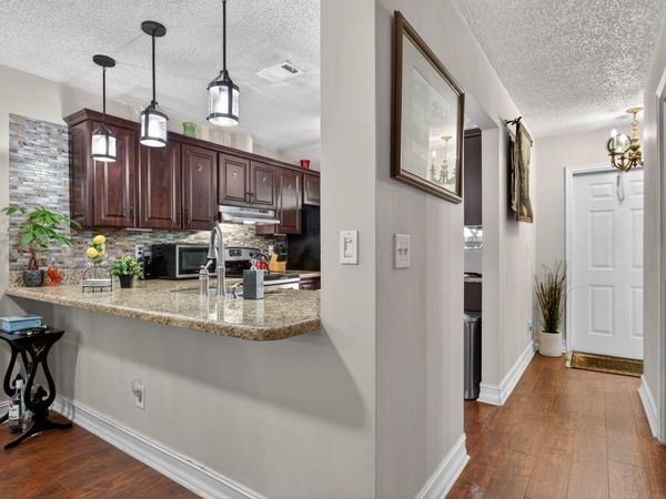 2122 NE 44th Street, Lighthouse Point, FL 33064