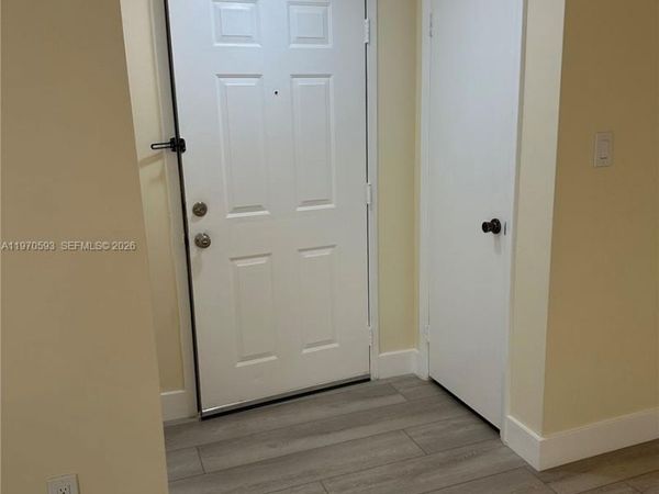 560 S Park Rd , Unit 36-7, Hollywood, FL 33021