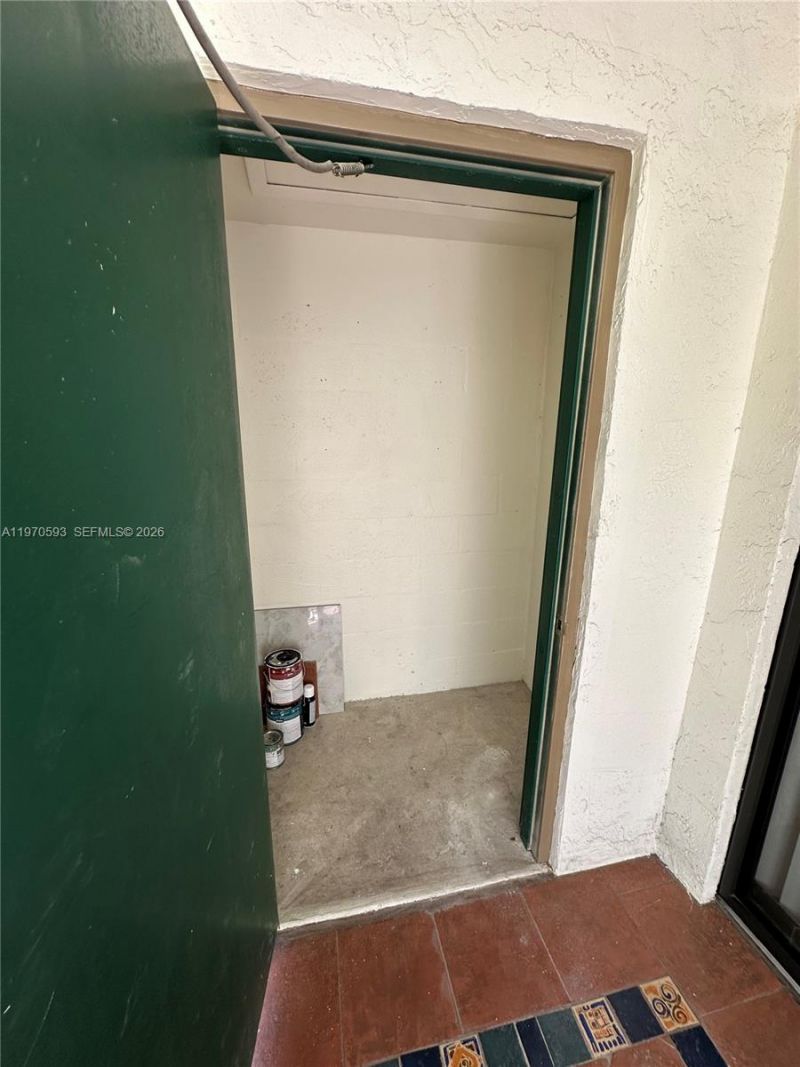 560 S Park Rd, Unit 36-7, Hollywood, FL 33021 Photo