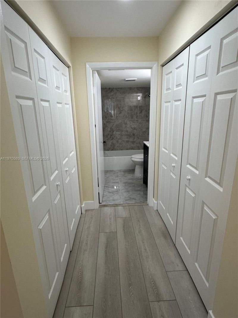 560 S Park Rd, Unit 36-7, Hollywood, FL 33021 Photo