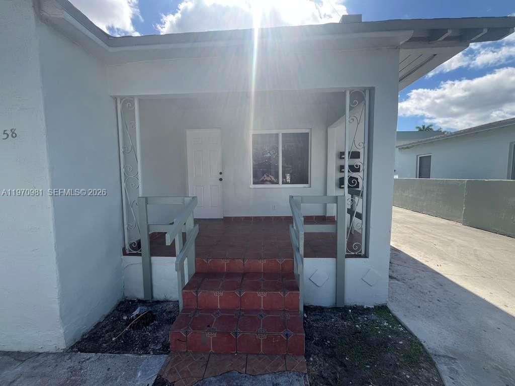 2758 SW 3rd St, Miami, FL 33135 Photo