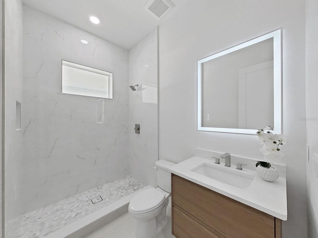 17841 Simmons Road, Lutz, FL 33548 Photo