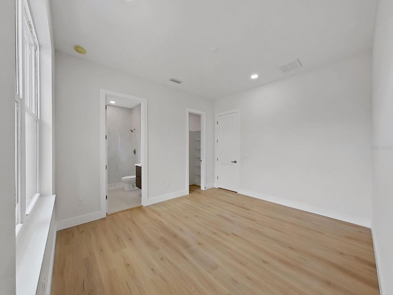 17841 Simmons Road, Lutz, FL 33548 Photo