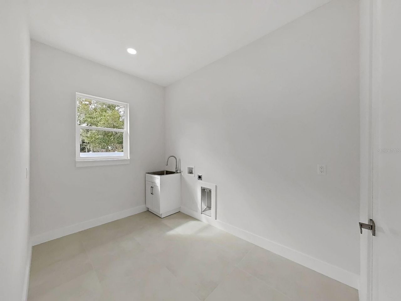 17841 Simmons Road, Lutz, FL 33548 Photo