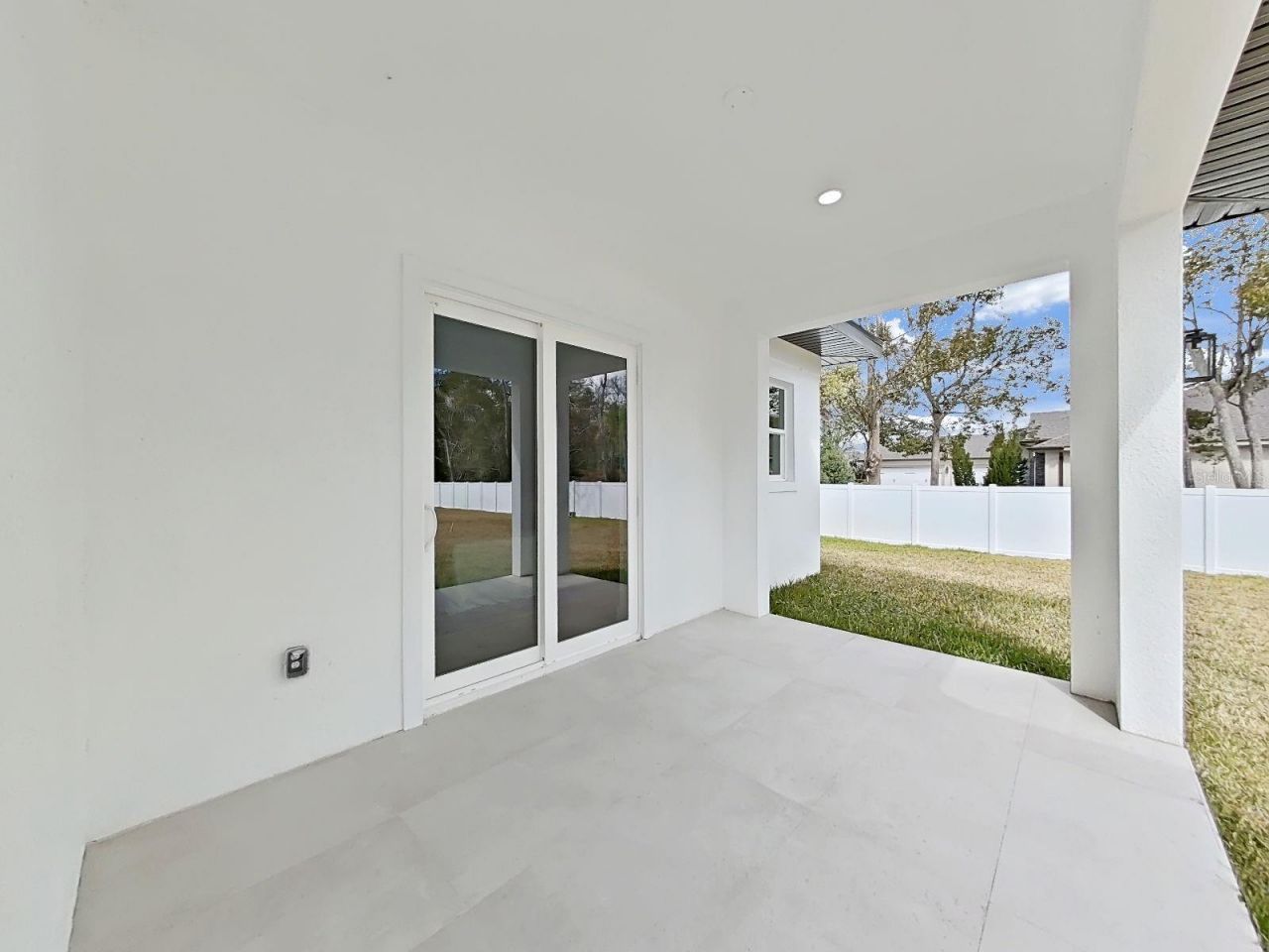 17841 Simmons Road, Lutz, FL 33548 Photo