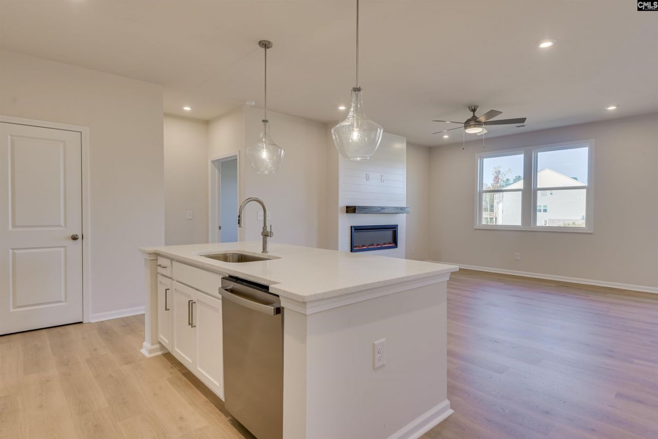 541 Edenwood Drive  Photo 12