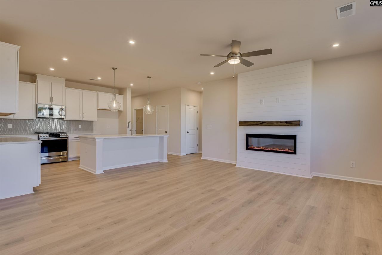 541 Edenwood Drive  Photo 7