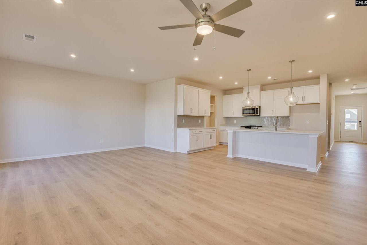 541 Edenwood Drive  Photo 8