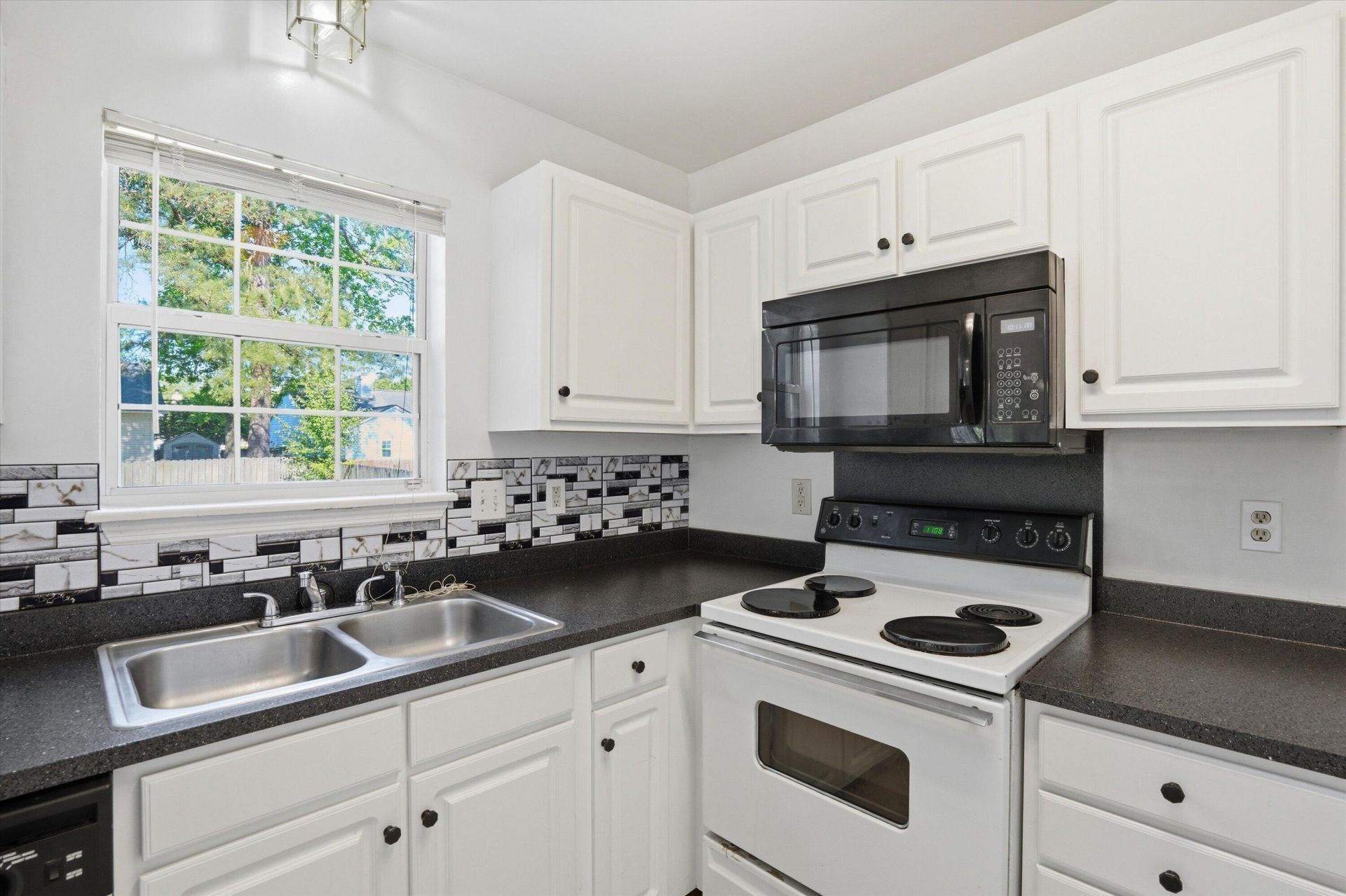 143 Evergreen Magnolia Avenue Photo 13