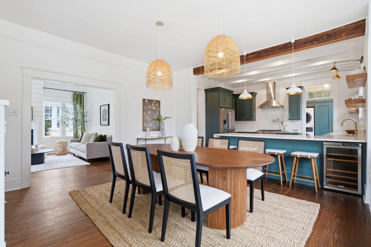 995 Ashley Avenue Photo 10