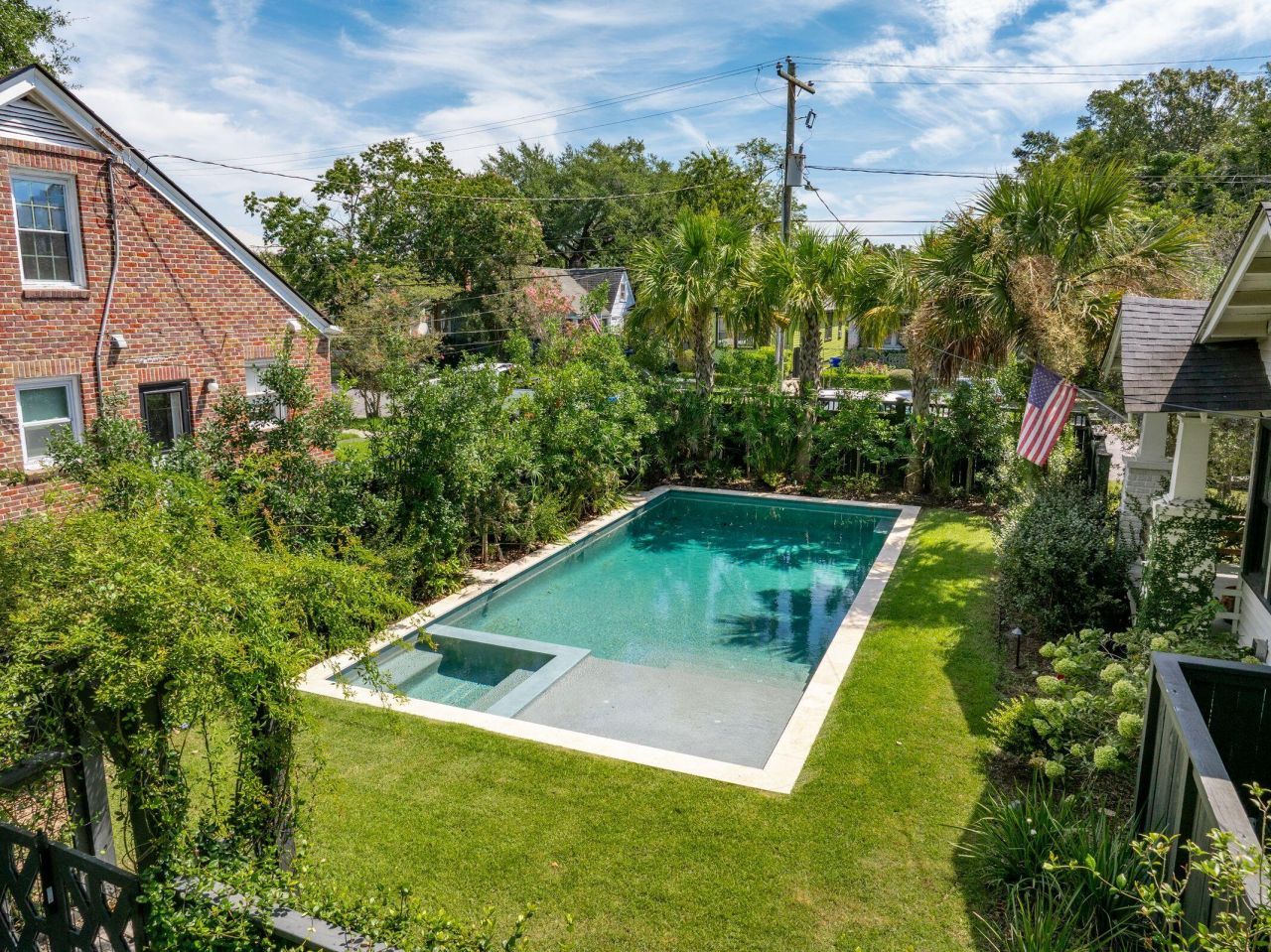 995 Ashley Avenue Photo 38