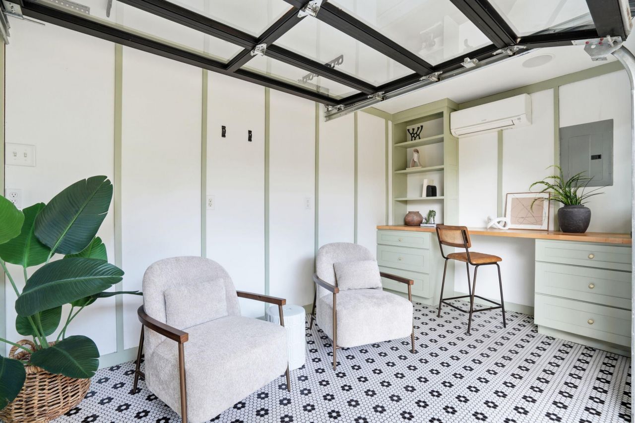 995 Ashley Avenue Photo 45